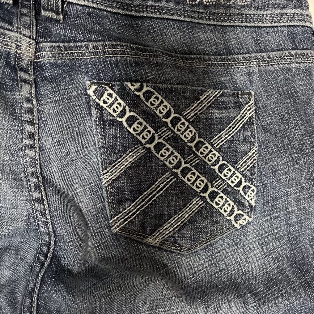 Bebe Capri Jeans Medium Wash Size 31 M Cotton 98% Made In U.S.A - Picture 5 of 7